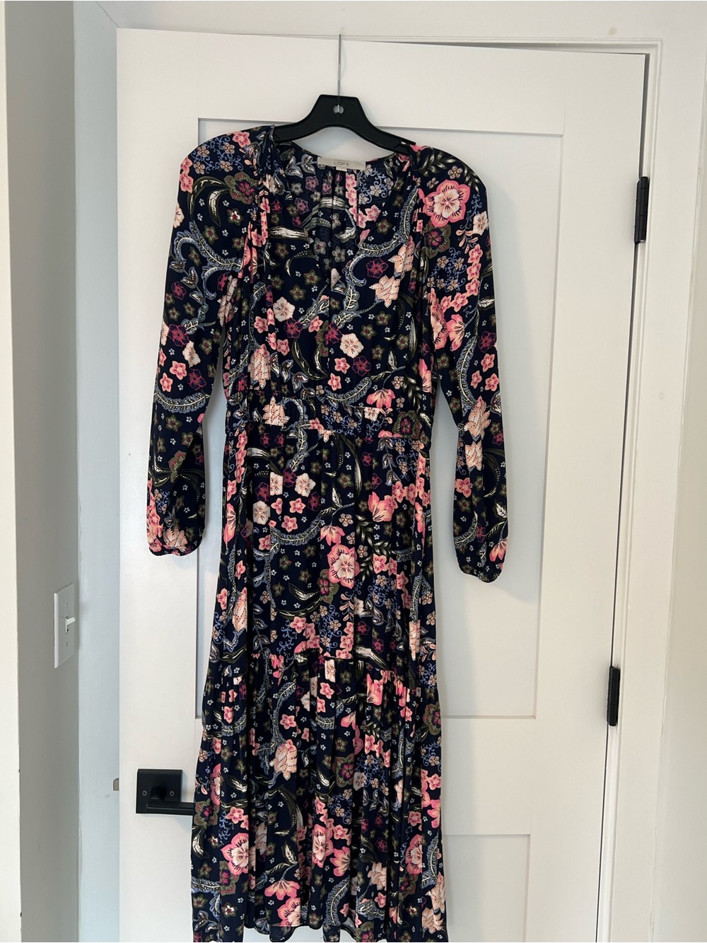 Women's Navy Floral Long-Sleeve Midi Dress - LOFT